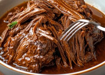 Melt-in-Your-Mouth Braised Shredded Beef