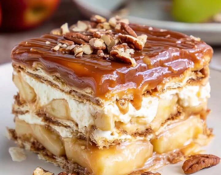 Caramel Apple Éclair Cake That Will Delight Everyone!