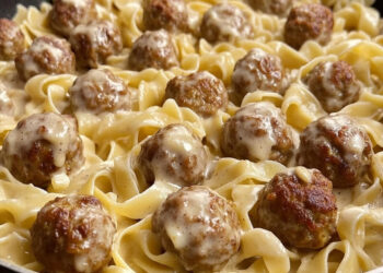 Meatballs with Cream and Pasta – One-Pot Meal