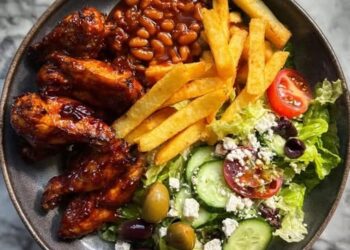 BBQ Chicken Wings Plate with Fries & Fresh Salad