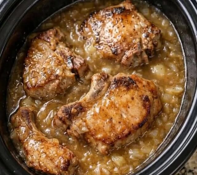 Crock Pot Smothered Pork Chops