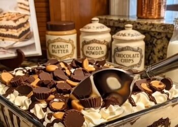 Tiramisu Kinder Bueno ohne Backen: Irresistibly Easy Delight