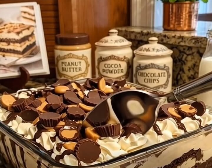 Tiramisu Kinder Bueno ohne Backen: Irresistibly Easy Delight