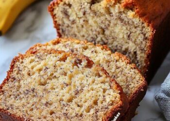 Skinny Oat Flour Banana Bread