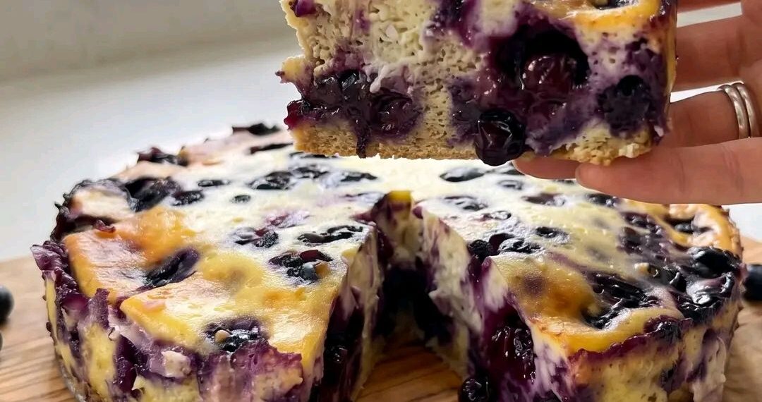 Easy 5-Ingredient Protein Cake