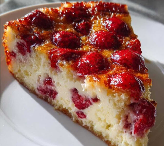 Strawberry Cheesecake Dump Cake