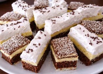 Dessert cake day and night