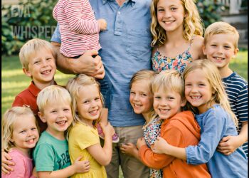 I Became a Guardian for My Late Fiancée’s 10 Children—Seven Years Later, My Eldest Daughter Revealed a Truth That Shattered Everything.