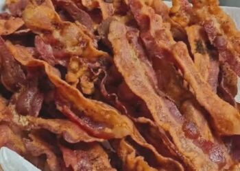 Secret Ingredient for the Crispiest Bacon!!!