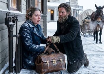 The Mountain Man Who Found A Frozen Woman Guarding A Medical Bag-felicia