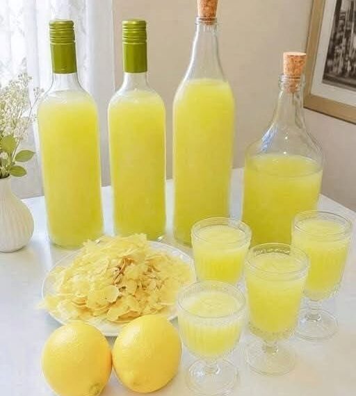 Ginger water is a tasty beverage that can help you reduce fat around your waist and thighs, as well as ease joint pain