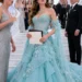 The lady wanted to embarrass her employee in front of 300 people and told her: “Don’t forget to come in formal attire,” believing that she would arrive in embarrassment and borrowed clothes; but the young woman appeared with an impossible dress, a hidden invitation, and a family secret that no one was prepared to hear.