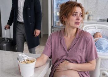 On New Year’s Eve, I Came Home Early to Surprise My Family and Found My Recently Operated Wife Alone, Eating Cold Instant Noodles. “Please Don’t Call Your Mother,” She Begged Me. I Didn’t Argue. I Photographed the Empty Refrigerator, Checked the 280,000 Dollars That Had Disappeared, and Discovered Who Was Celebrating With Our Money.